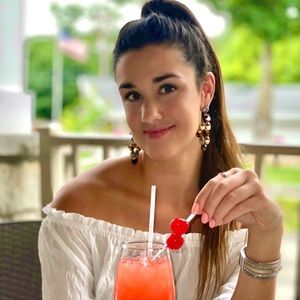 Meet your Posher, Carolyn